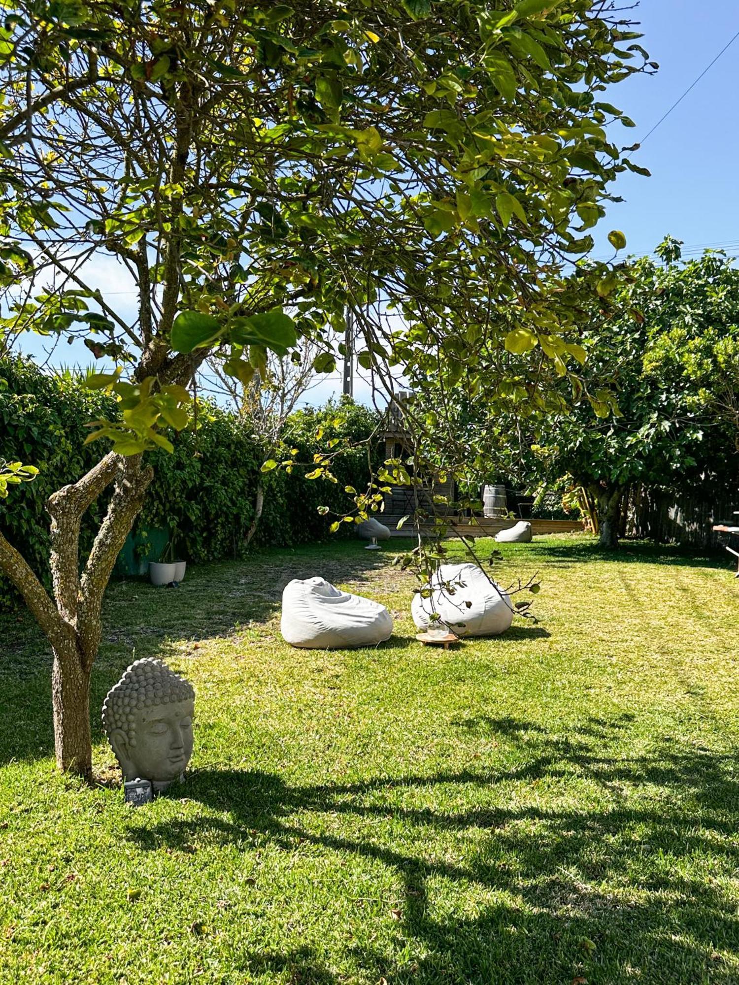 Ocean House - Ribeira D'Ilhas Ericeira Hostel Exterior photo